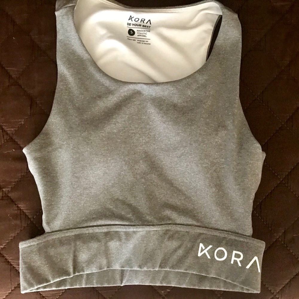 Sports bra